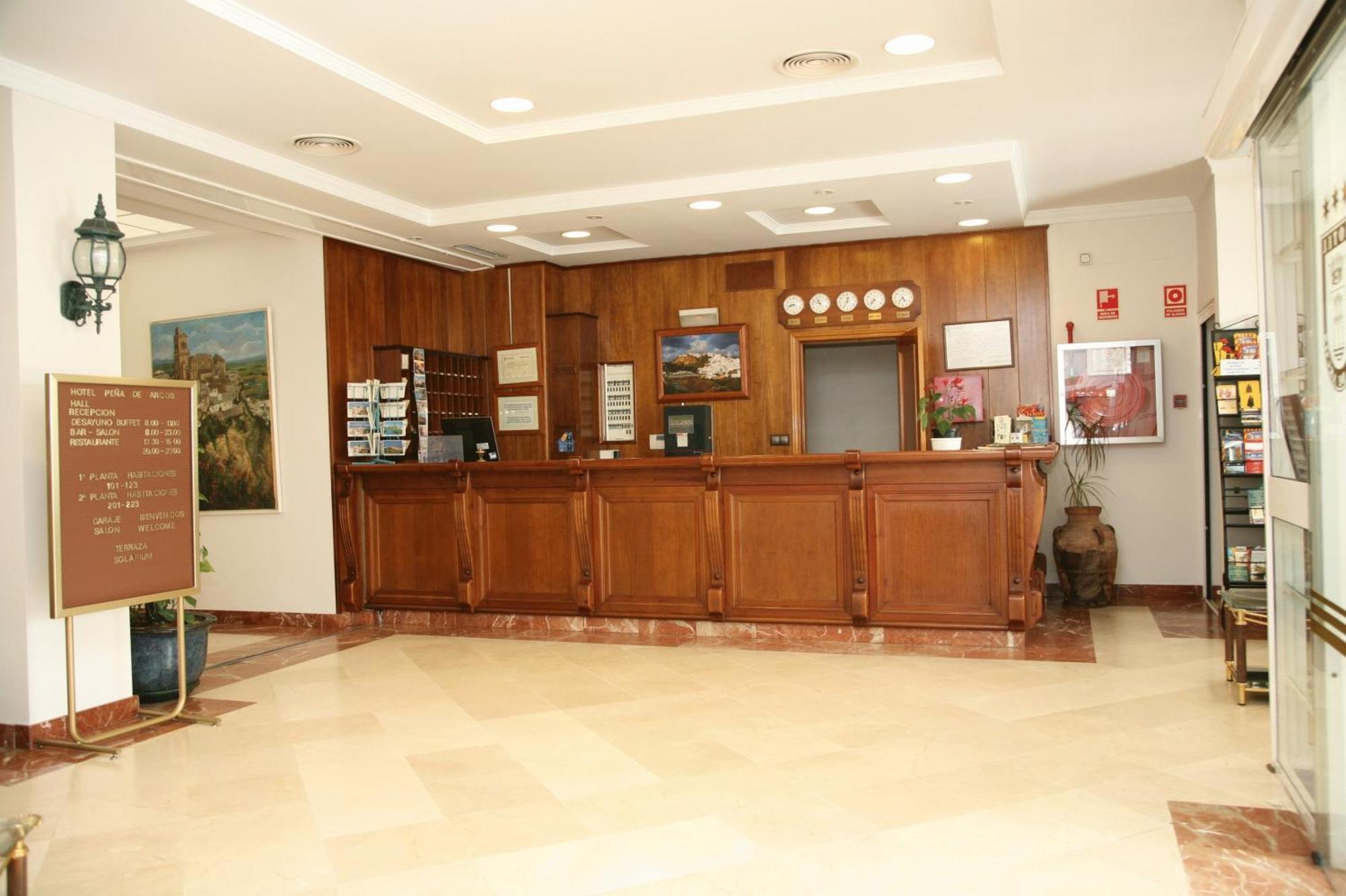 Hotel Pena De Arcos 아르코스델라프론테라 외부 사진